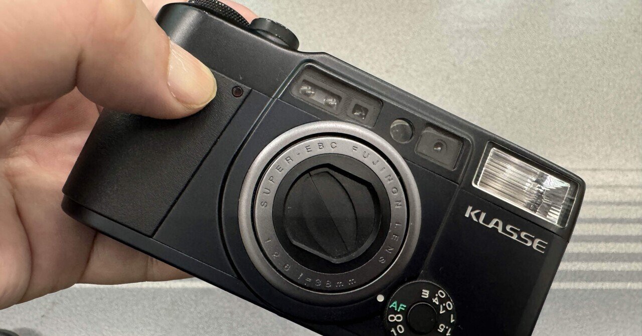 初代FUJIFILM KLASSEの歪な絞り。｜ニシハラ シンヤ通信