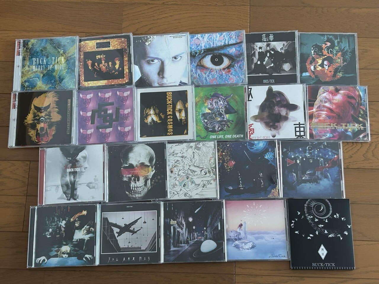 その1-BUCK-TICKのアルバム全23作、1日1枚通しで聴く(1～8枚目+1)｜あを