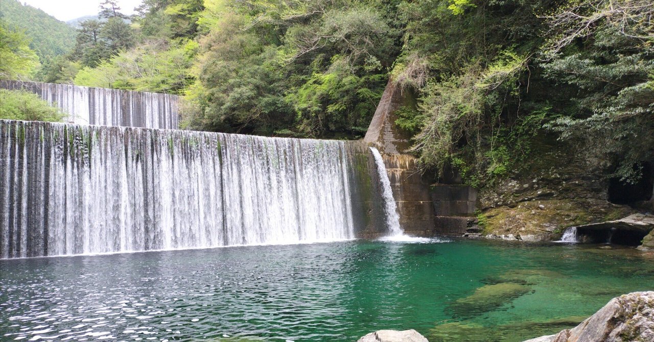 仁淀ブルーは曇りでも綺麗？安居渓谷・中津渓谷の魅力とアクセス情報