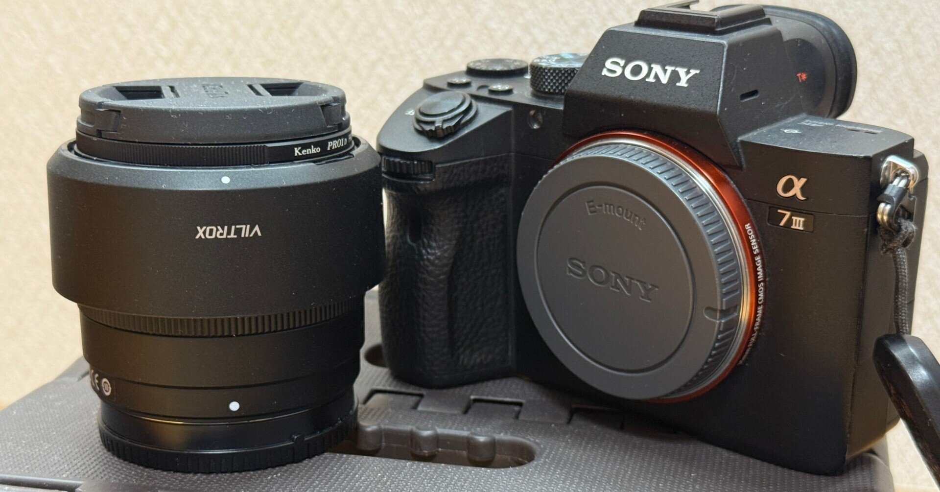 Viltrox AF 50mm F2.0 AIR 入手直後レビュー ｜めぐめぐ