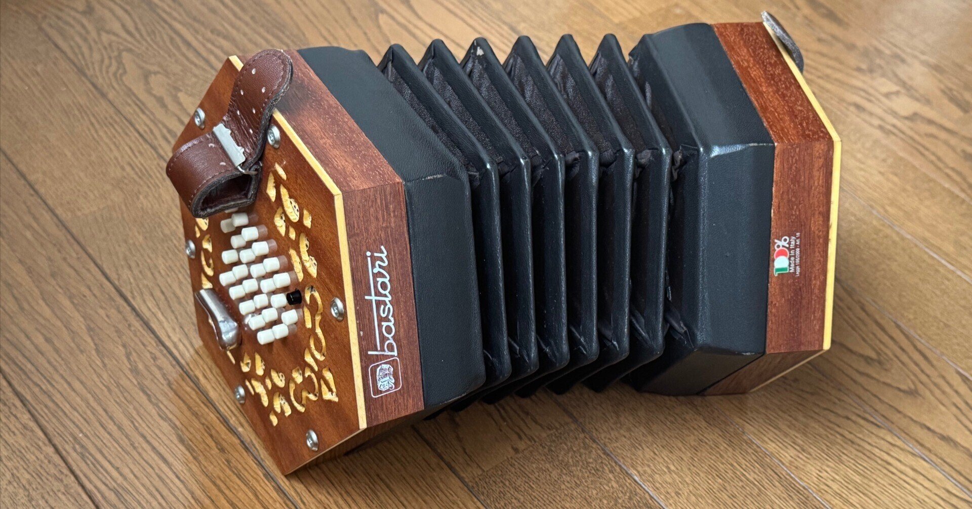 コンサーティーナの練習｜まんぼう