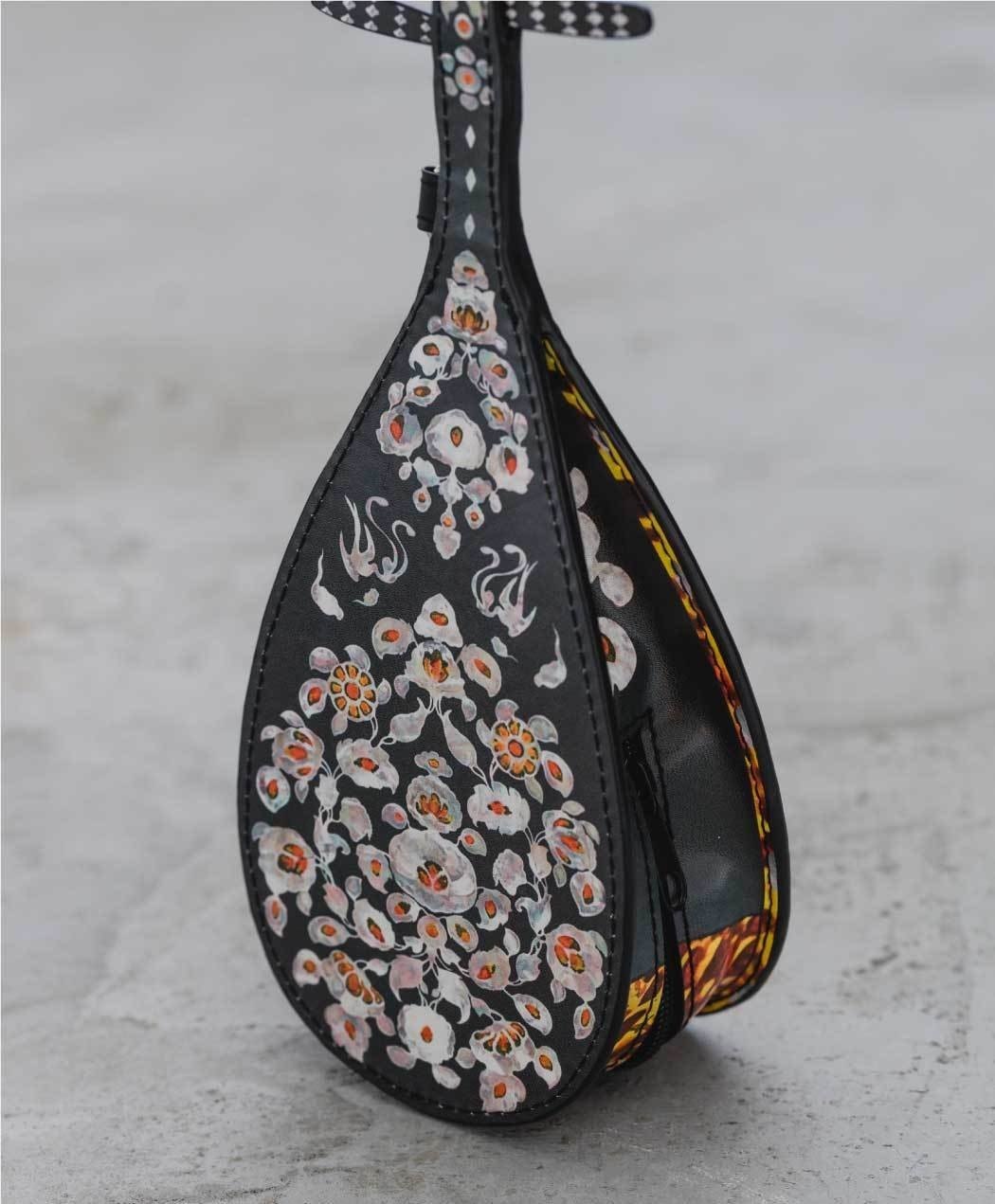 模造 螺鈿紫檀五絃琵琶 エコバッグ＆ポーチ｜フェリシモ「ミュージアム