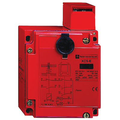 Telemecanique Sensors XCSE7313 Non-Locking Interlock Switch, Key