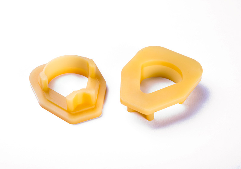 ASSOアッパーマウントブッシュ(アバルト595用) アバルト（ABARTH