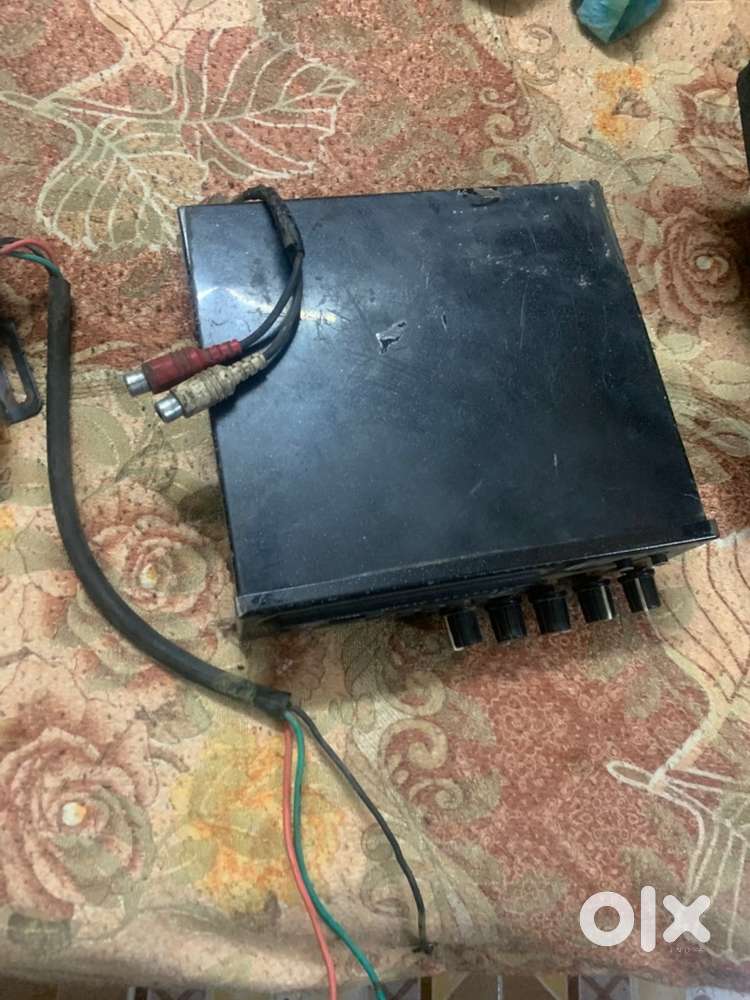 Jbl basstube , 1 side speaker, Bluetooth fmbox,hamaan amplifier