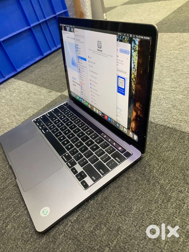 Apple MacBook Pro  2020  13inch  i7-16GB-512GB  A2251