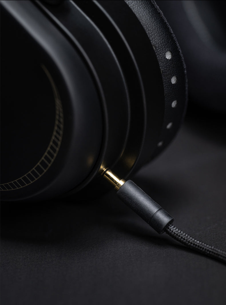 Moondrop Joker Professional Monitoring Closed-Back Dynamic Driver Full