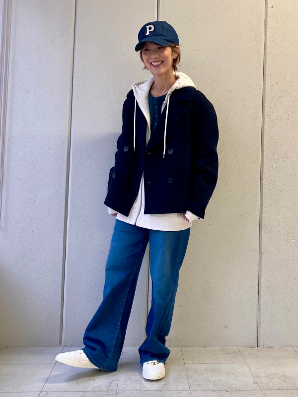 ダブルフェイスショートコートリラックスフィット（レディース）の着用