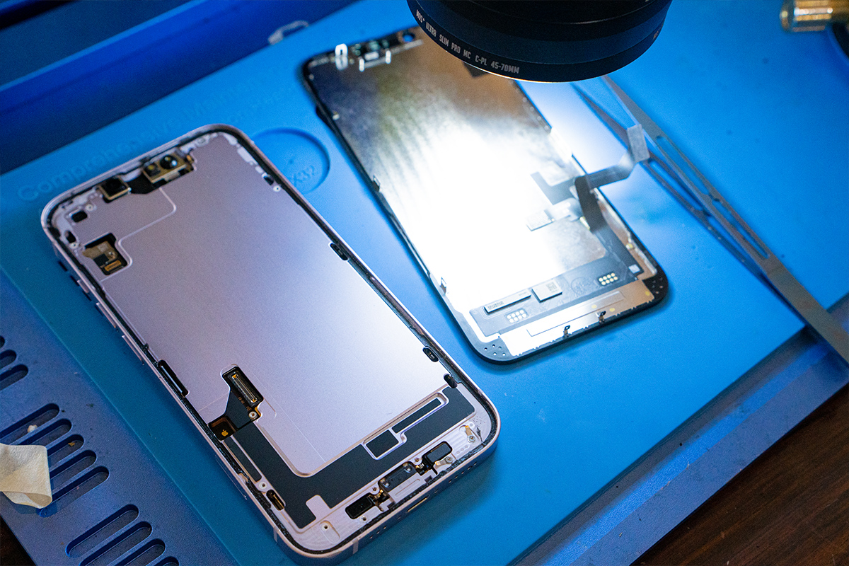 iPhone 14 ディスプレイに関する重要なメッセージエラー出ない修理