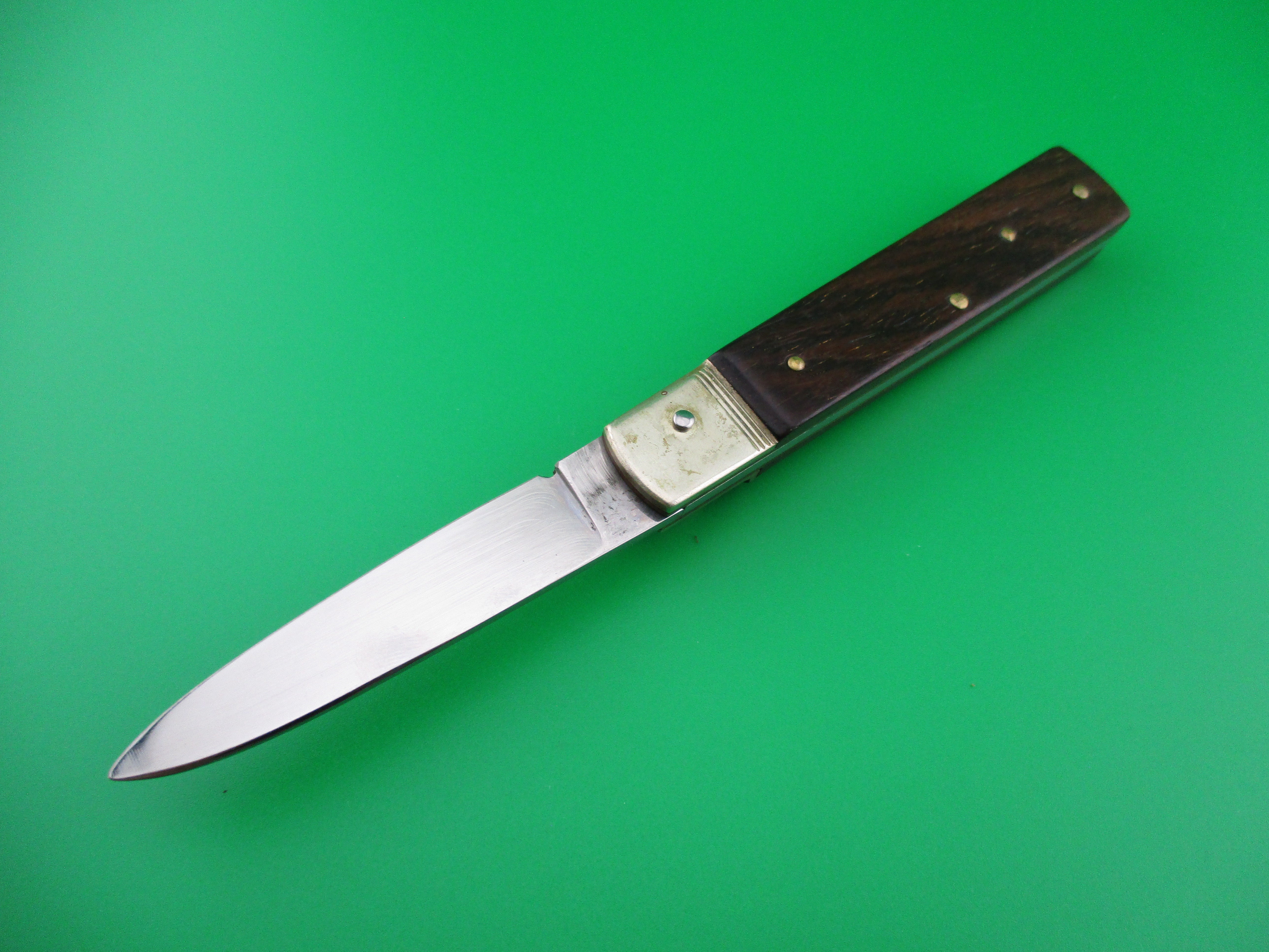 z Hubertus 9cm German short slimline Wood scales switchblade