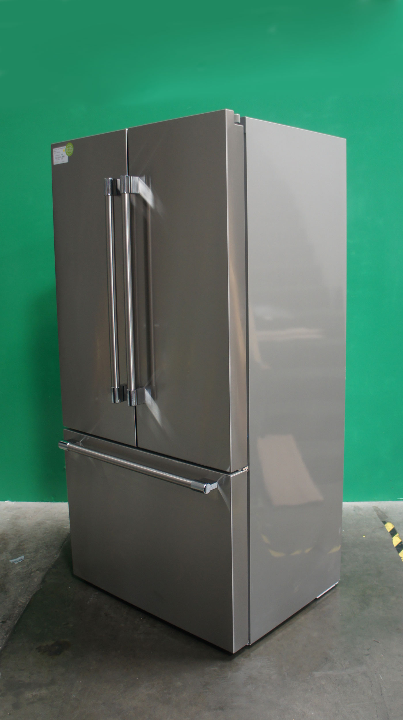 36″ Thermador T36FT810NS 20.8 cu. ft. French Door Smart