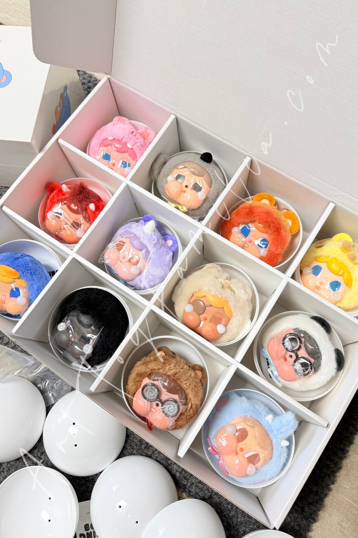 Molly Factory – Art Toy Familia