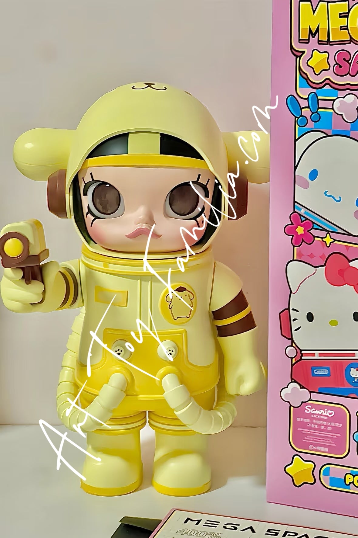 400% MEGA Space Molly 400% Sanrio Characters Series | POP MART