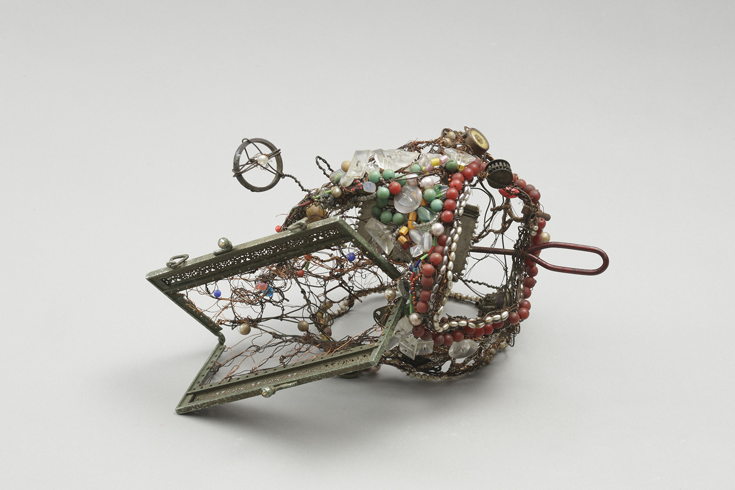 合田佐和子 帰る途もつもりもない」を歩く──肉体から視覚へ