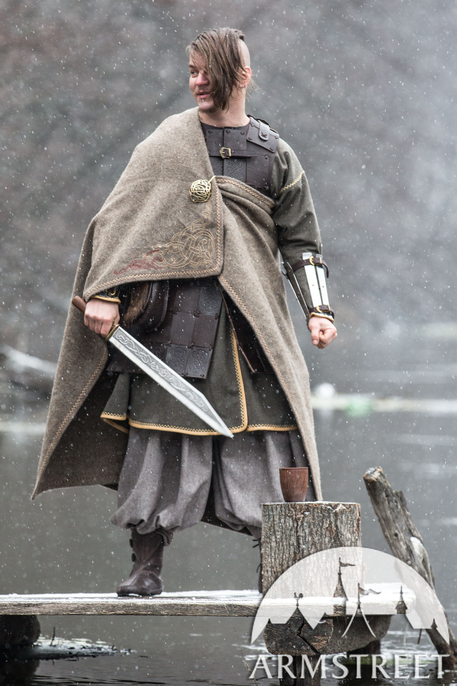 Viking decorative seax “Olegg the Mercenary”. Available in