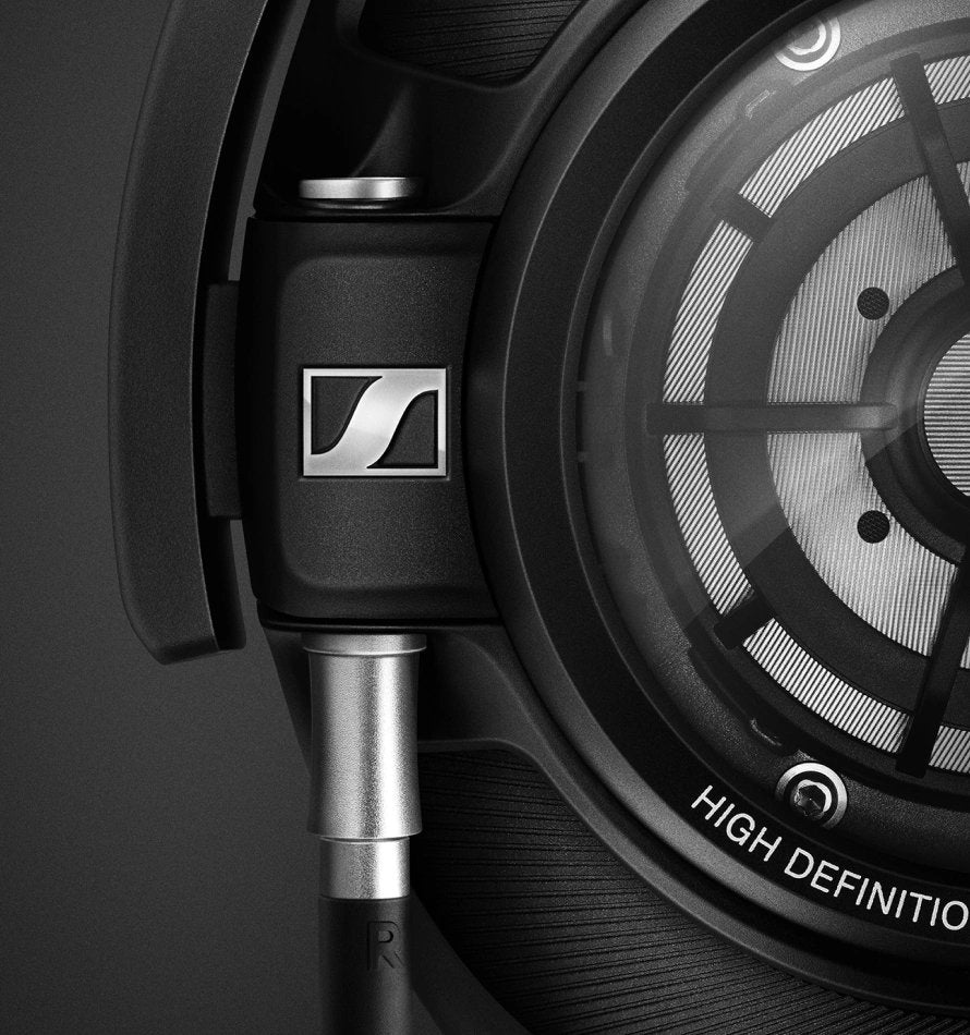 Sennheiser HD 820 Headphones - Arachne Audio