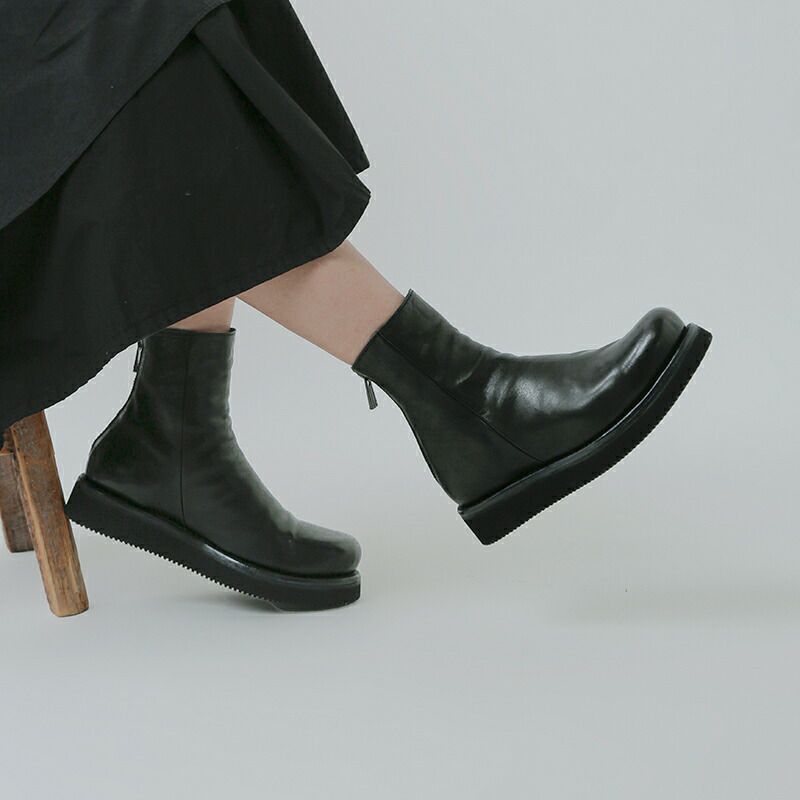 Portaille ポルタユ ホース レザー ビブラム ソール ドレープ ショート