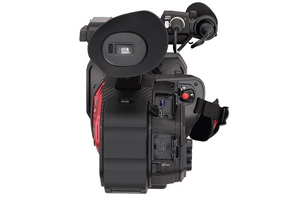 AG-DVX200T8 | プロフェッショナル4Kカムコーダー | 放送・業務用映像