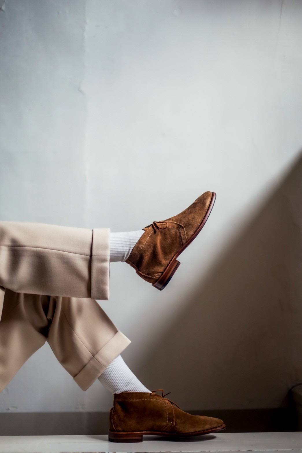 ブリティッシュアメリカンな靴” Alden UNLINED CHUKKA SNUFF SUEDE