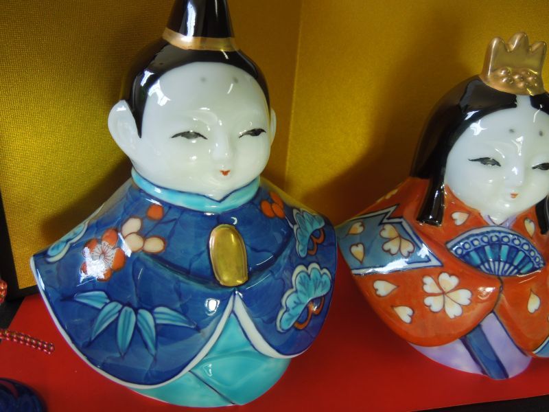 雛人形 伊万里焼（鍋島焼）伝統雛人形 陶器製 雛人形 伊万里焼（鍋島焼