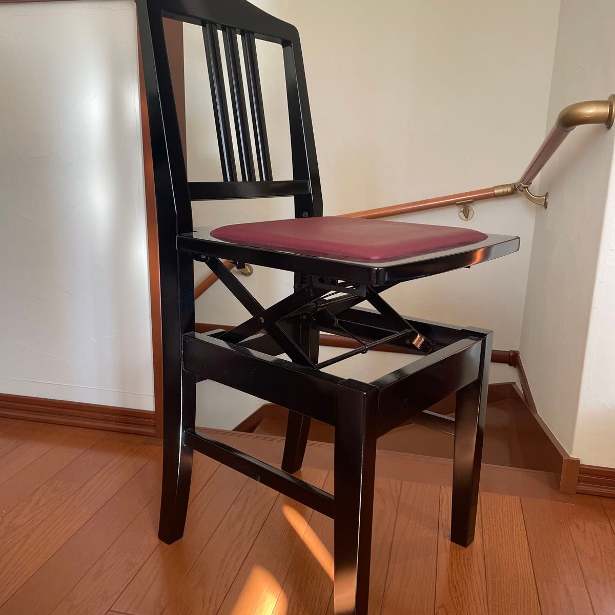 YAMAHA トムソン椅子 No 5 (PI5) 艶出塗装 座面エンジ｜Yahoo!フリマ