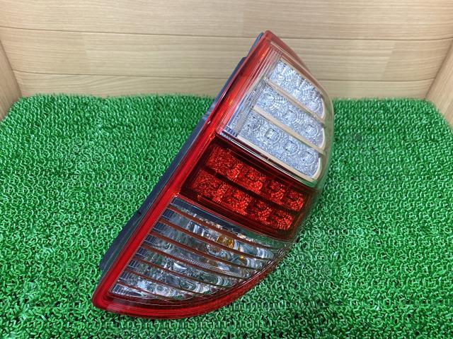 2026年最新】Yahoo!オークション -トヨタヴァンガード テールランプ