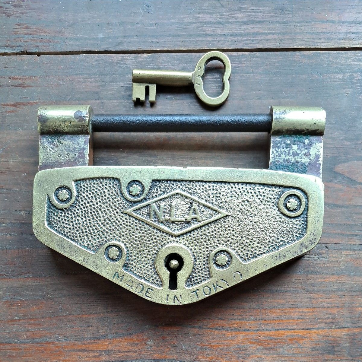 アンティーク南京錠 ベアパドロック クマ型パドロック 熊 錠前 鍵