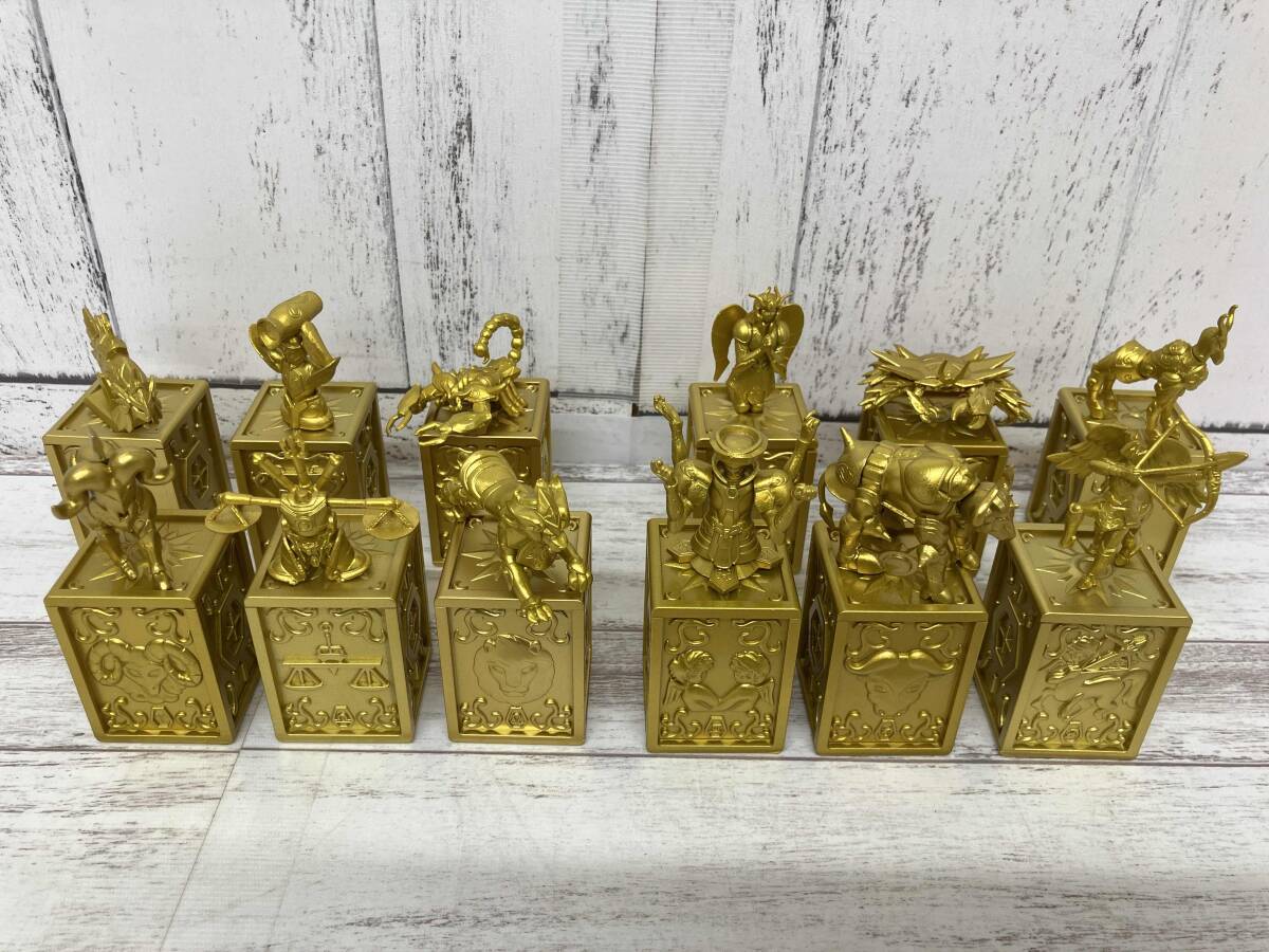 Yahoo!オークション -「黄金聖闘士12体セット」の落札相場・落札価格