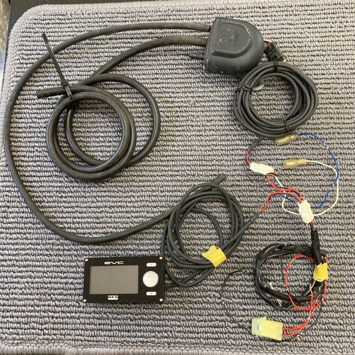 Yahoo!オークション -「ブーストコントローラー hks evc5」の落札相場