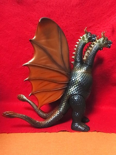 Yahoo!オークション -「マルサン ソフビ」(キングギドラ) (ゴジラ