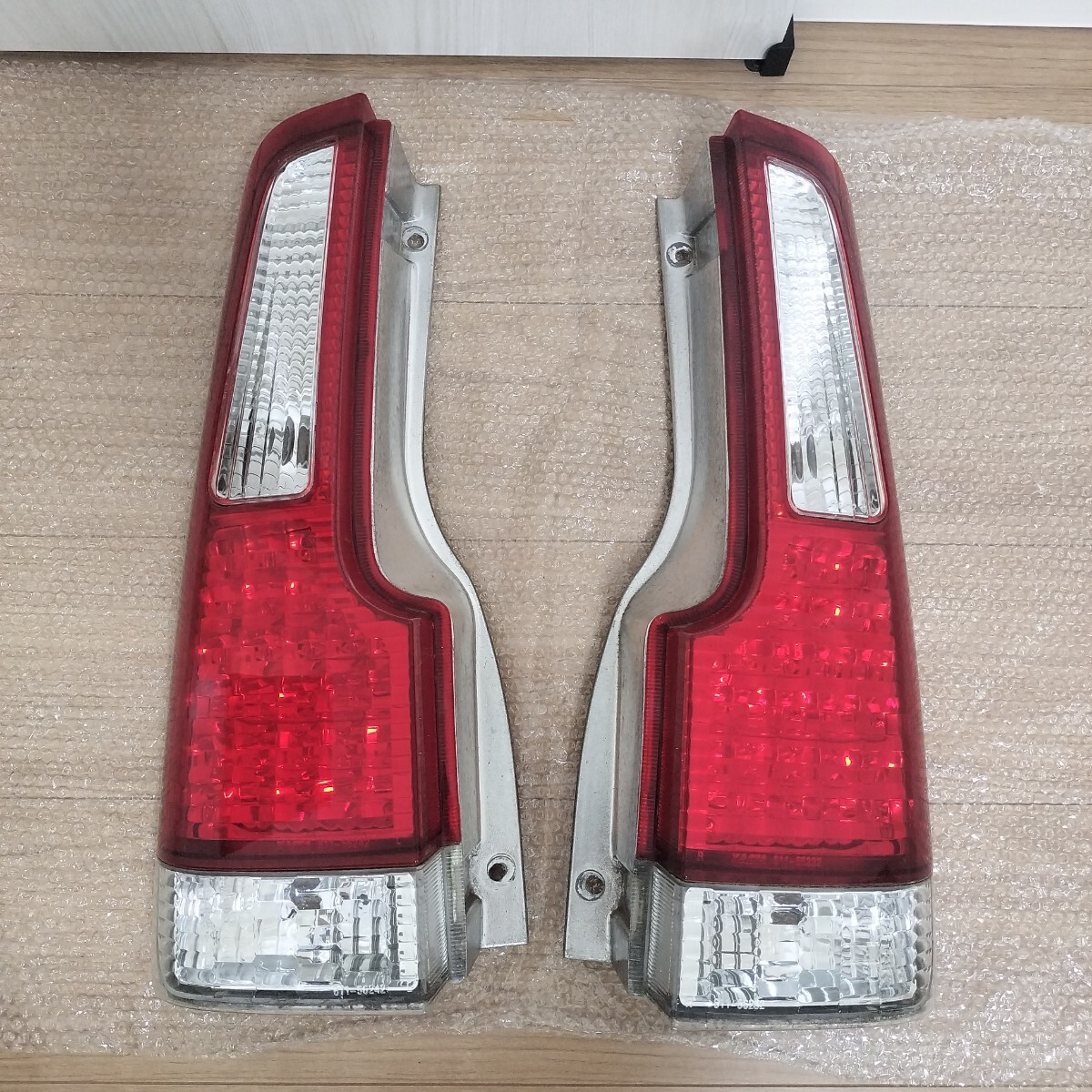 12.LIFE テールランプ 後期ダンクJB1系(01/5〜03/8) jb1-b1.jpg