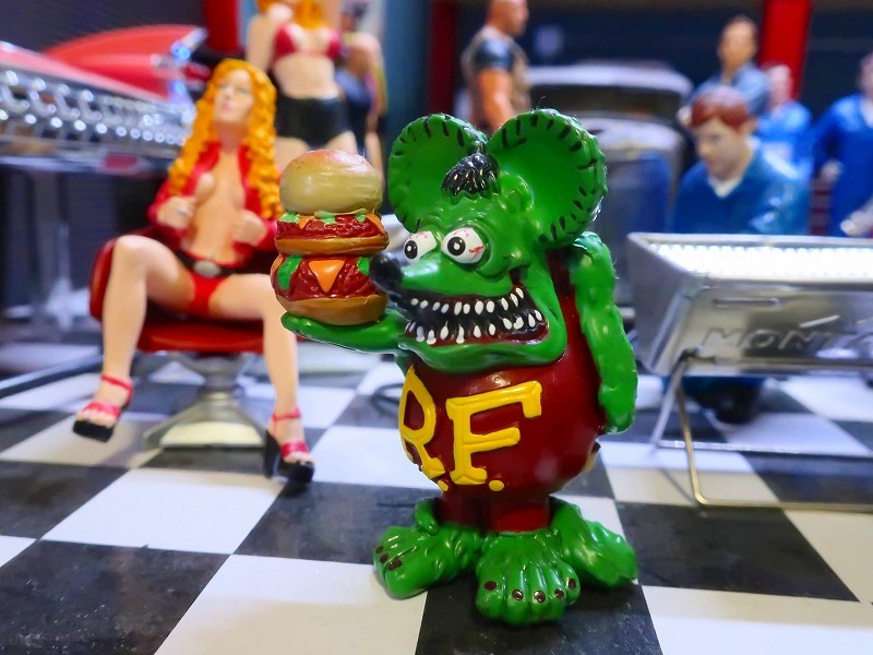 Yahoo!オークション -「ラットフィンク フィギュア レア」の落札相場