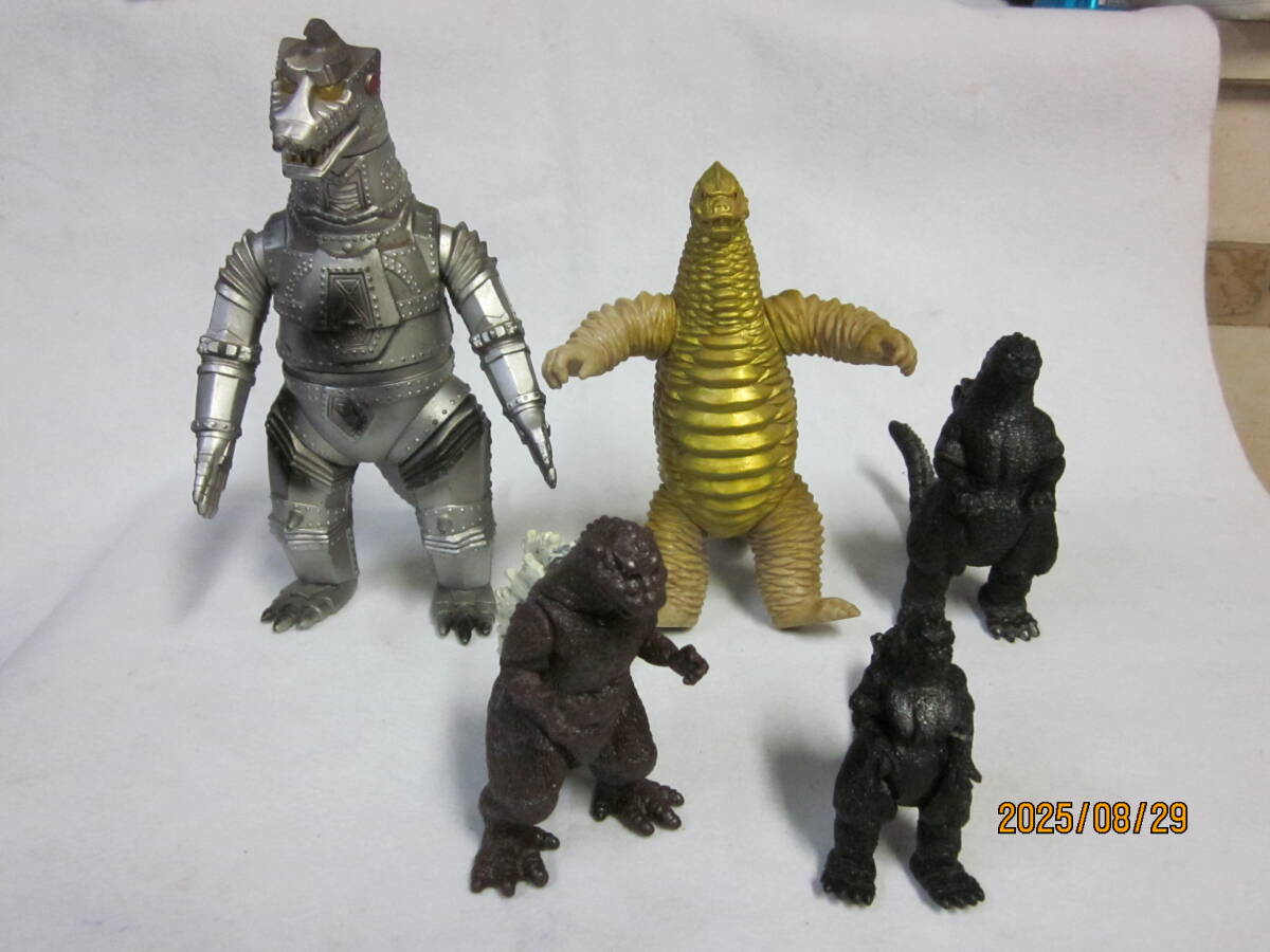 Yahoo!オークション -「円谷プロ」(ゴジラ) (ゴジラ、怪獣)の落札相場