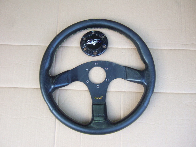 Yahoo!オークション -「oz racing」(ステアリング、ハンドル本体