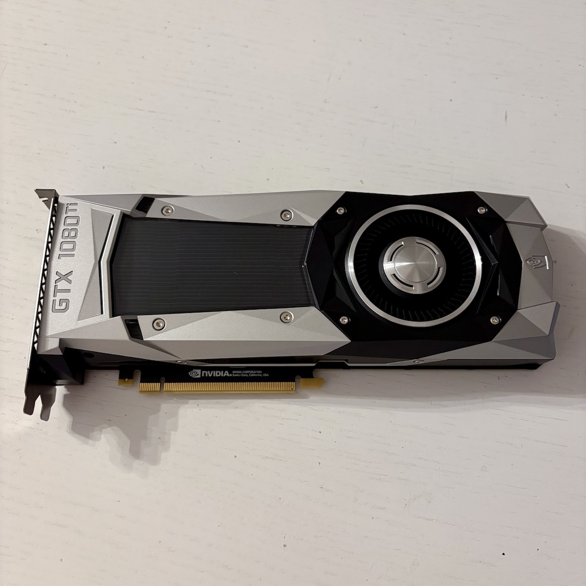 Yahoo!オークション -「gtx 1080 ti founders edition」の落札相場