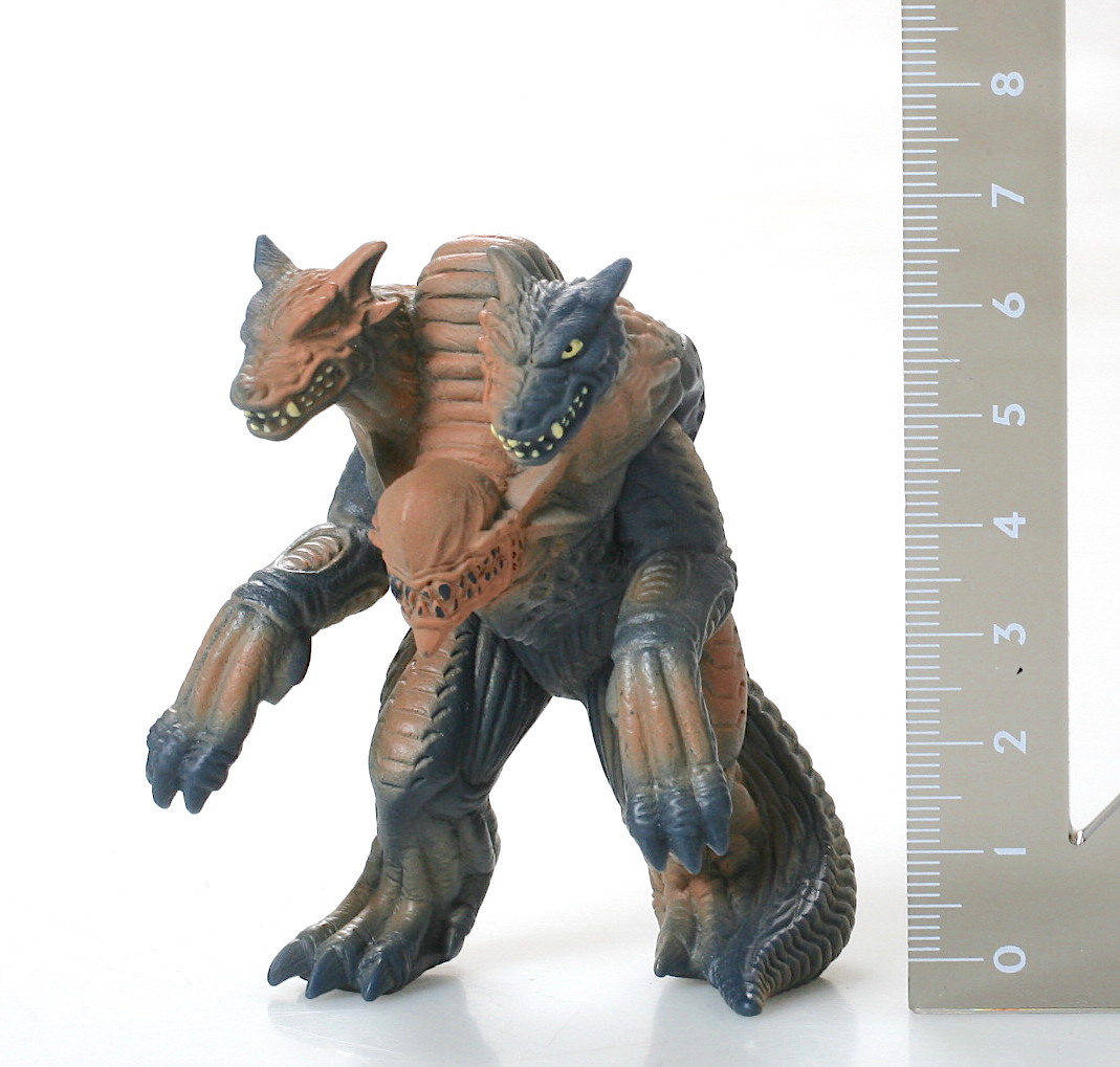 Yahoo!オークション -「ガルベロス」(フィギュア) の落札相場・落札価格