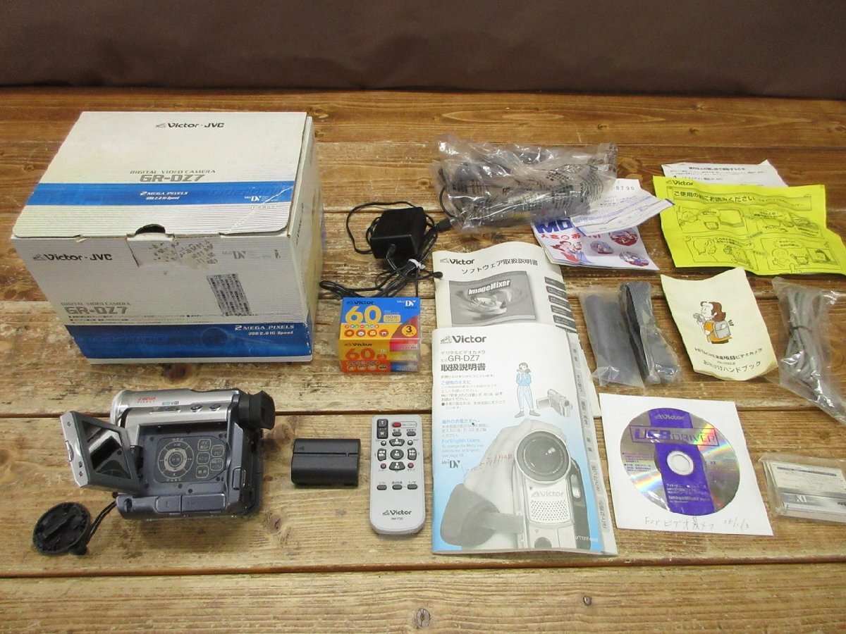 Yahoo!オークション -「ビクターminidvビデオカメラ」の落札相場・落札価格
