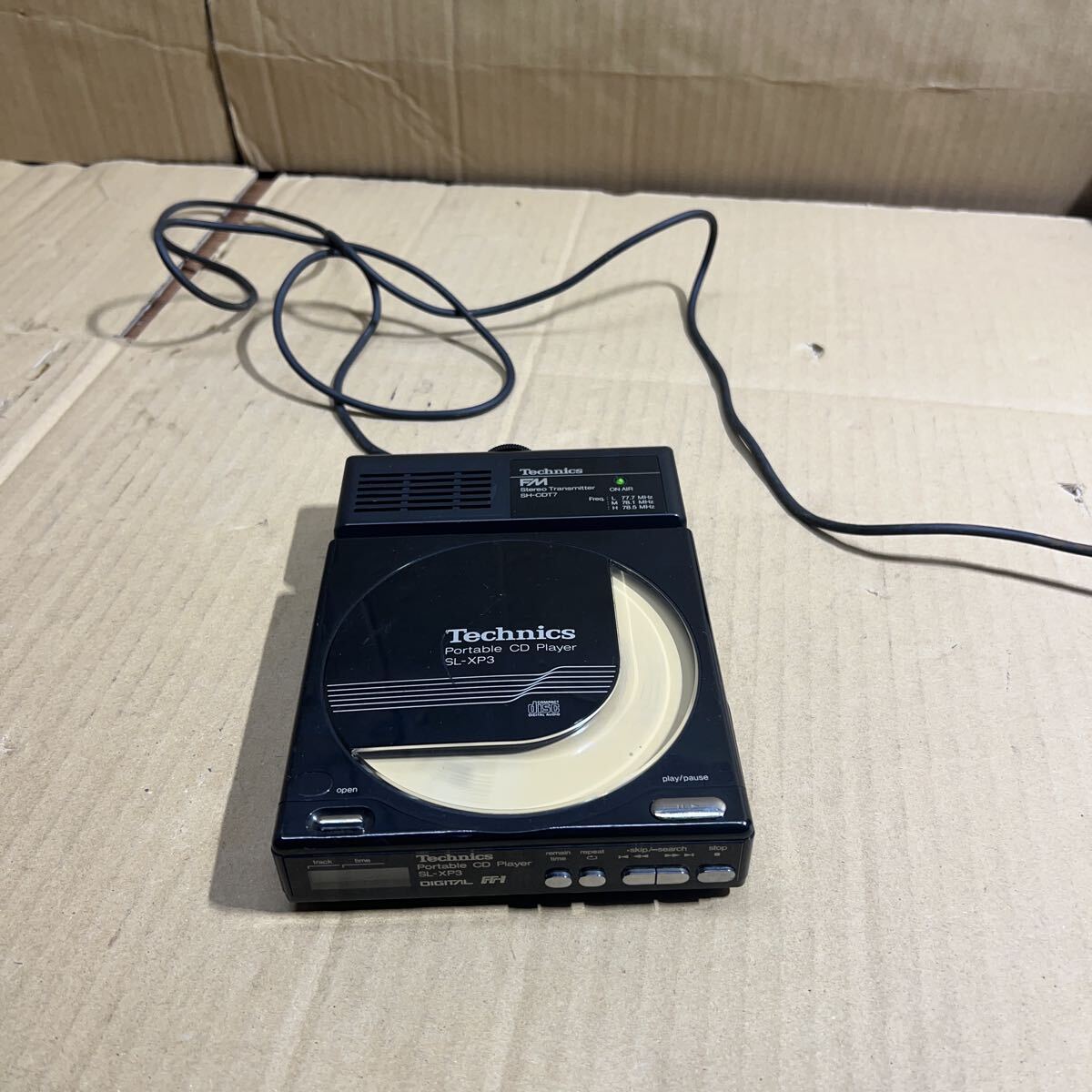 Yahoo!オークション -「600sl」(CDプレーヤー) (ポータブルプレーヤー