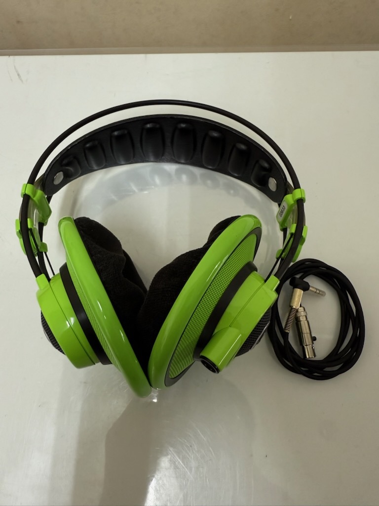 Yahoo!オークション -「akg q701」の落札相場・落札価格