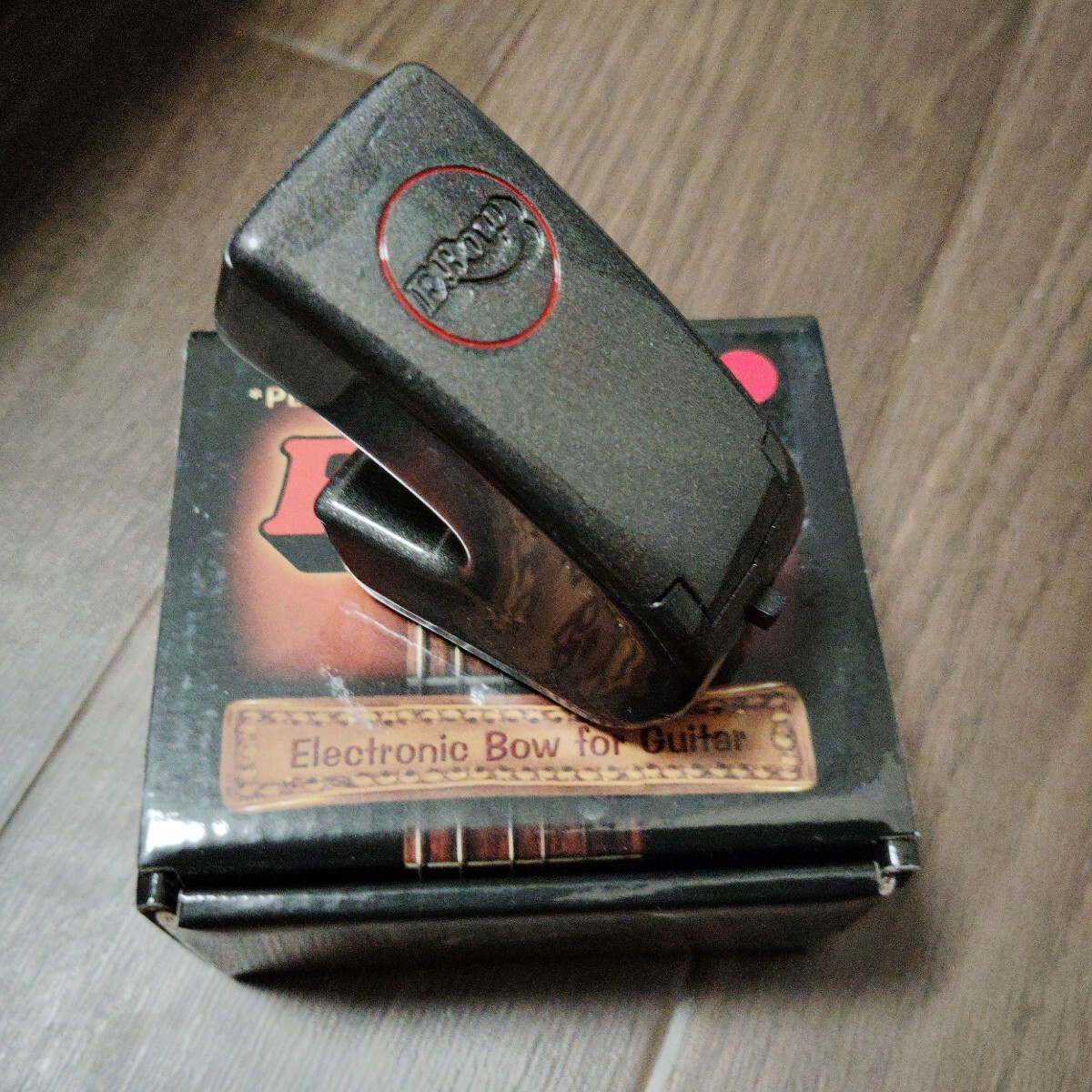 Yahoo!オークション -「e-bow」(エレキギター) (ギター)の落札相場