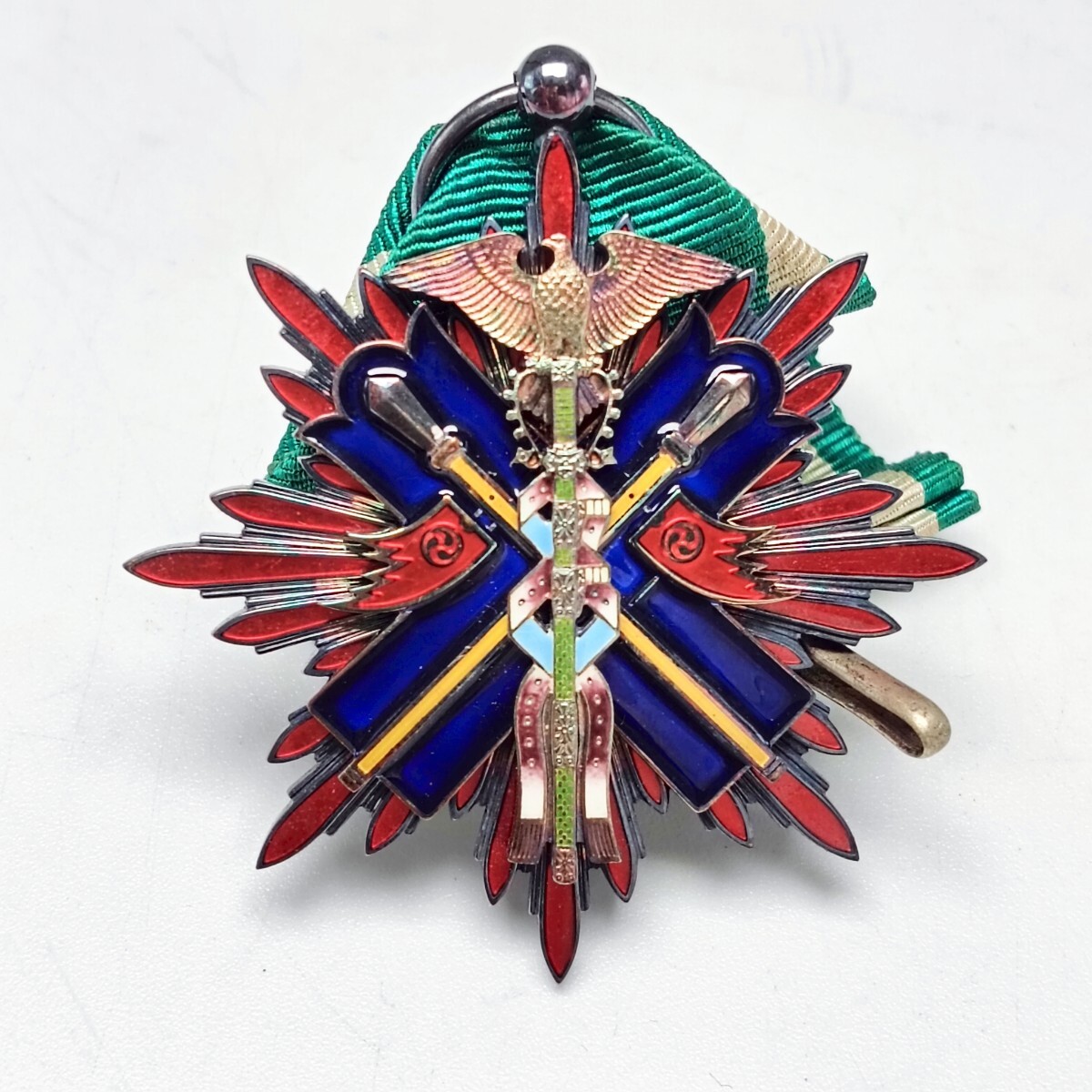 Yahoo!オークション -「功四級金鵄勲章」の落札相場・落札価格