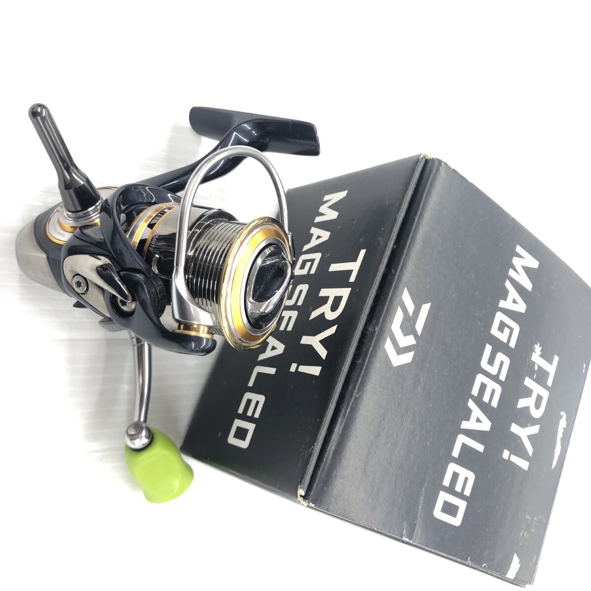 Yahoo!オークション -「10セルテート2004」(ダイワ) (スピニングリール