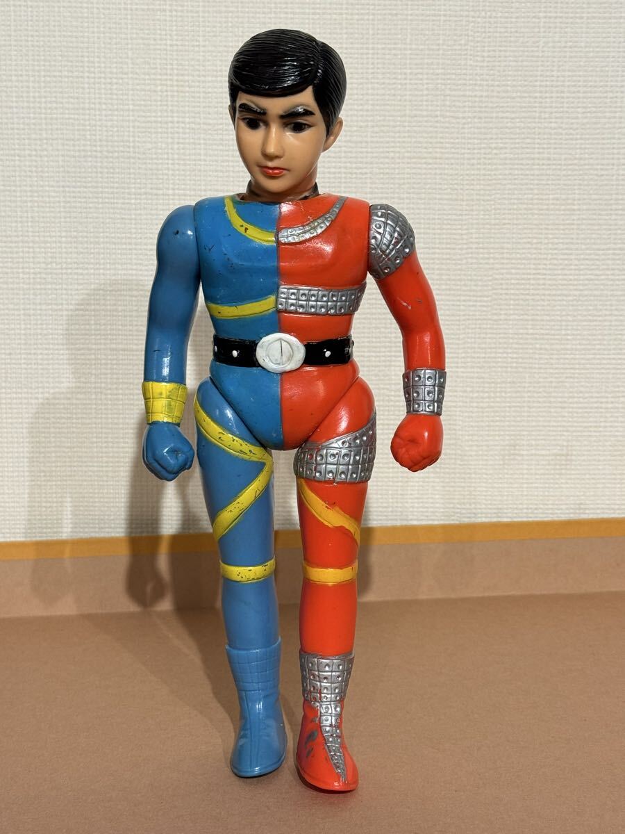 Yahoo!オークション -「キカイダー ソフビ 無版権」の落札相場・落札価格