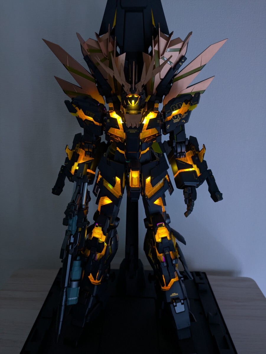 Yahoo!オークション -「pg ユニコーンガンダム 完成品」の落札相場