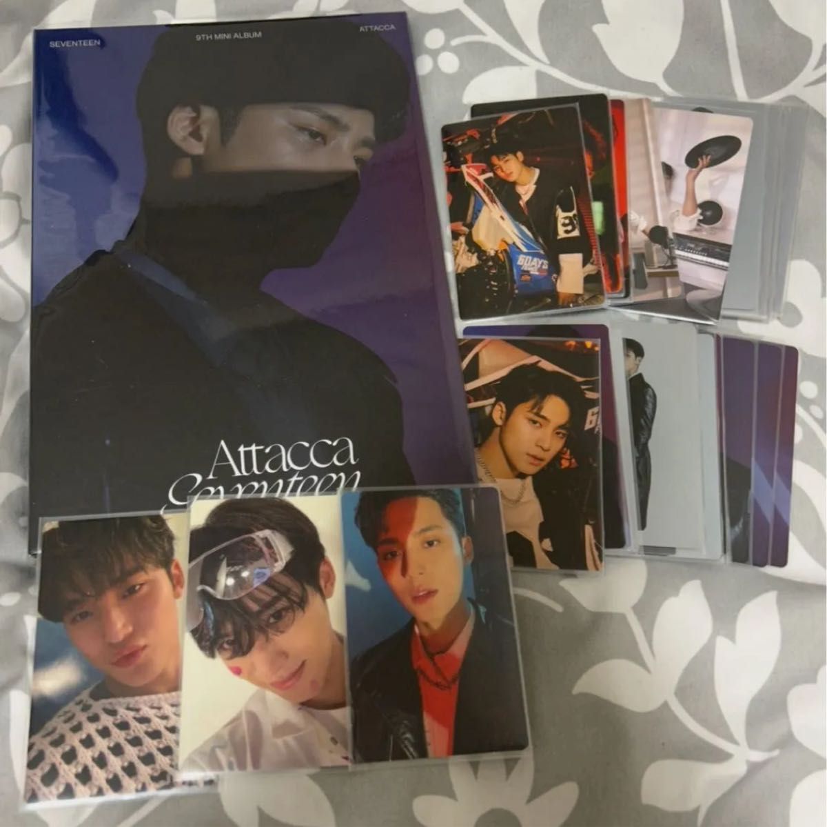 SEVENTEEN ウジ Attacca carat ver バインダー トレカ 24枚 コンプ 検