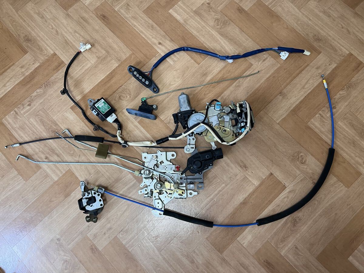 Yahoo!オークション -「イージークローザー ハイエース」(パーツ) の