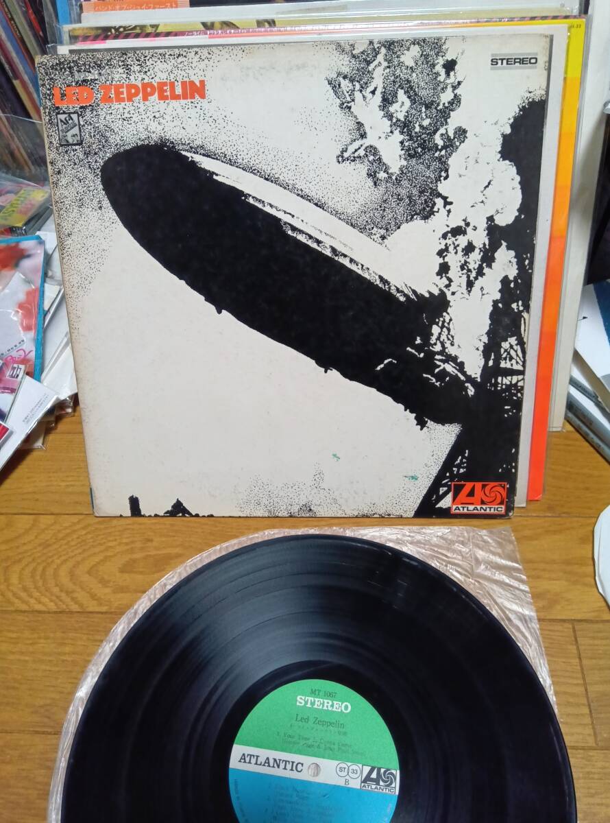 Yahoo!オークション -「ツェッペリン 登場」(レコード) の落札相場