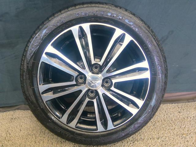 Yahoo!オークション -「ダイハツ純正ホイール」の落札相場・落札価格