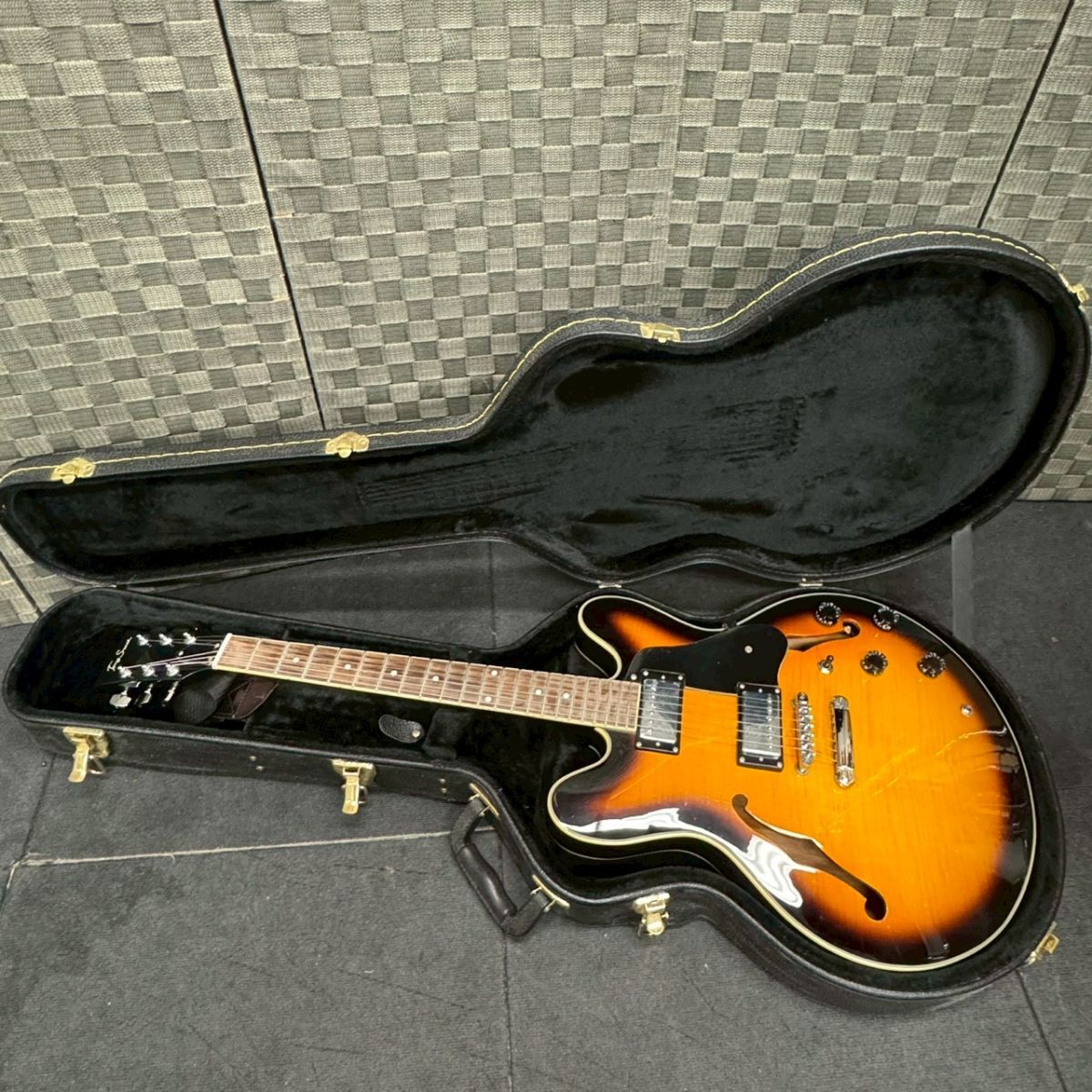 Yahoo!オークション -「tony smith」(本体) (エレキギター)の落札相場