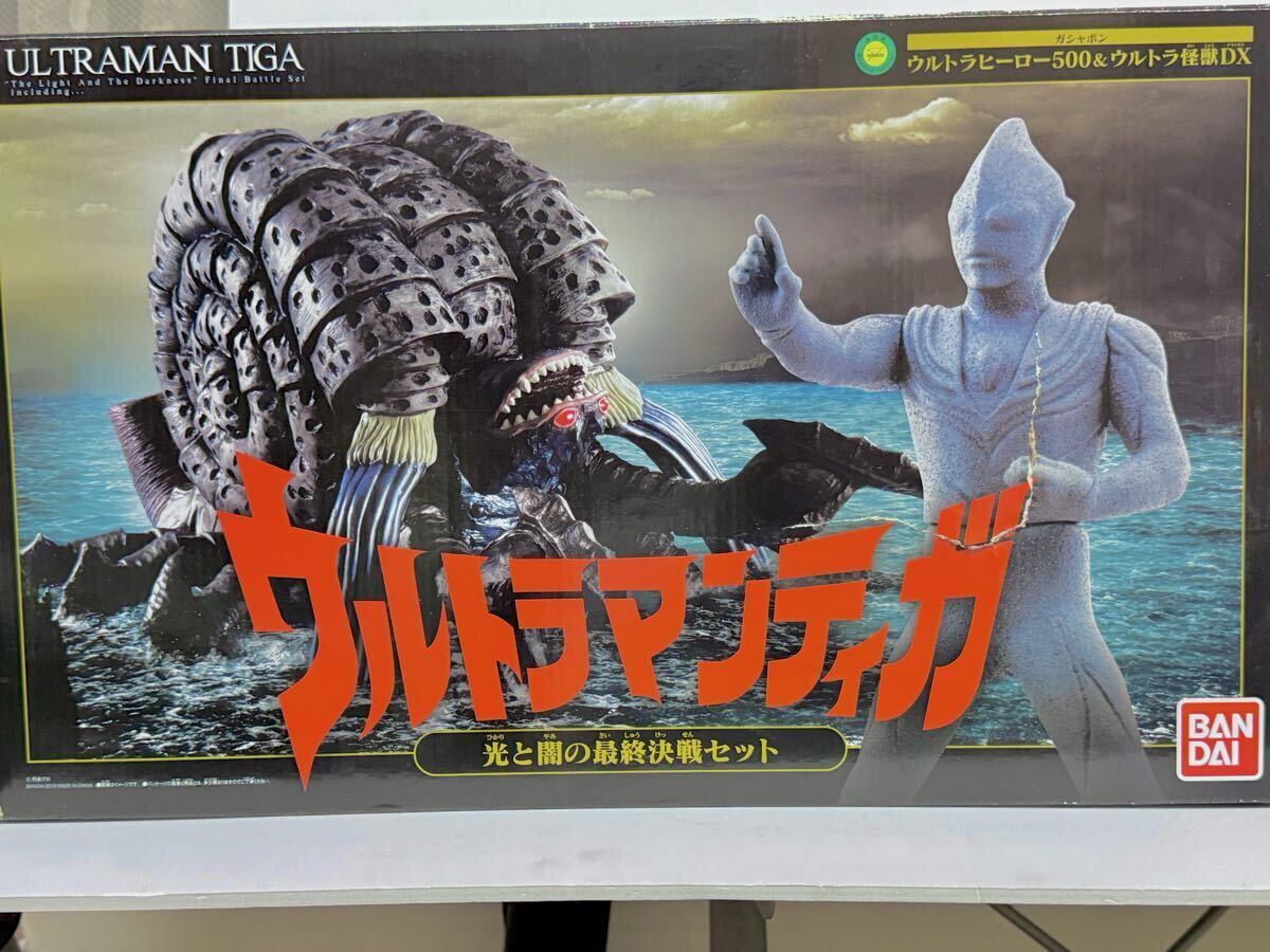 Yahoo!オークション -「光と闇の最終決戦セット」(ウルトラマンティガ